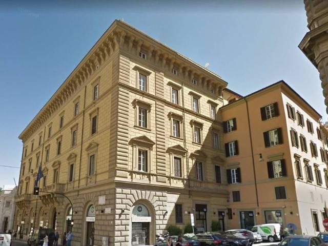 Locale Commerciale in affitto a Municipio Roma I, Roma Capitale