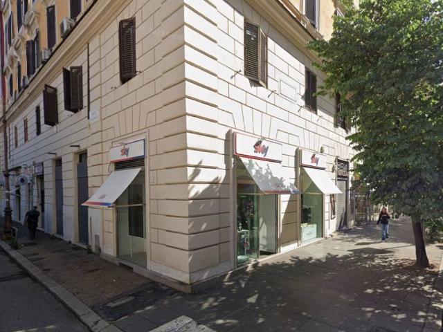Locale Commerciale in vendita a Municipio Roma I, Roma Capitale