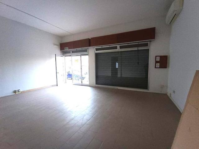 Locale Commerciale in affitto a Rosolina, Veneto