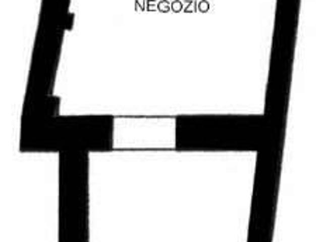 Locale Commerciale in affitto a Comunità della Vallagarina, Borgo Sacco