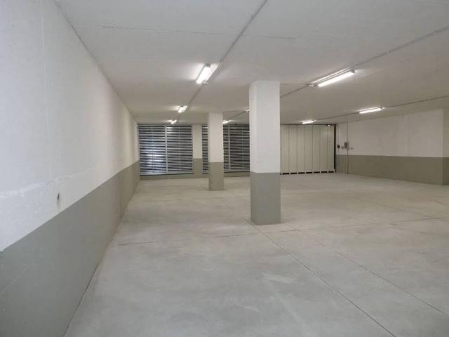 Locale Commerciale in affitto a Rovetta, Lombardia