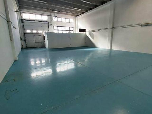 Locale Commerciale in affitto a Spianata, Rovigo