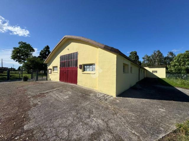 Locale Commerciale in affitto a Tresinaro - Secchia, Re