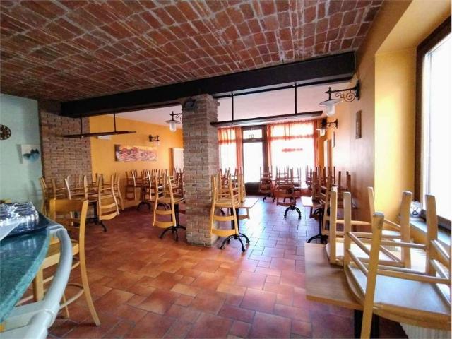 Locale Commerciale in affitto a Saint Vincent, Vagnod