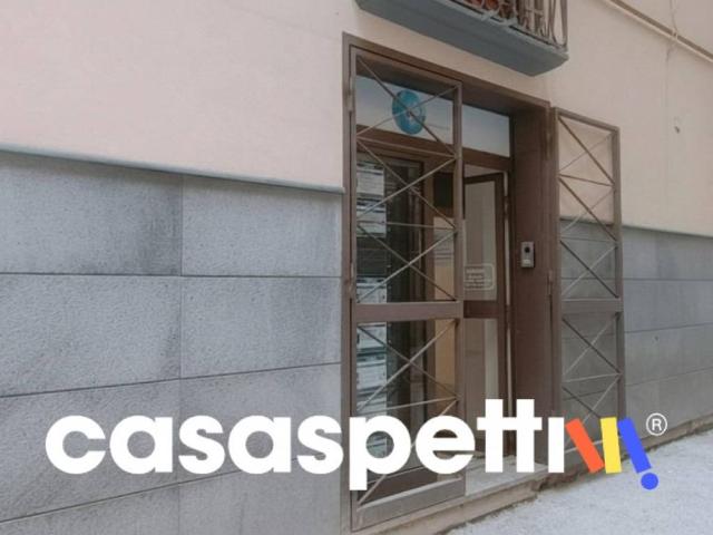 Locale Commerciale in affitto a Brignano Inferiore, Salerno
