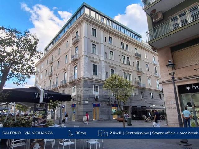 Locale Commerciale in affitto a Salerno