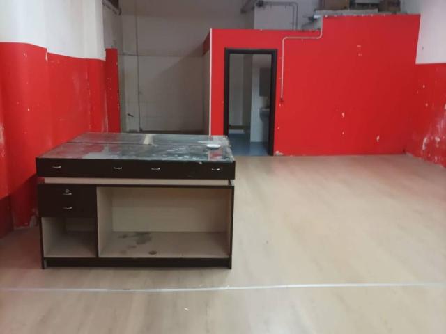 Locale Commerciale in affitto a Fratte, Salerno