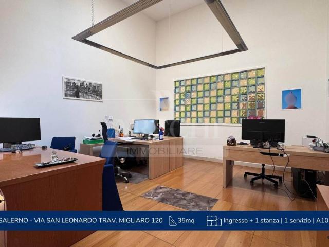 Locale Commerciale in affitto a Salerno, Campania
