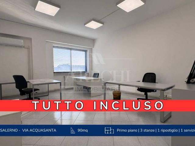 Locale Commerciale in affitto a Salerno, Campania