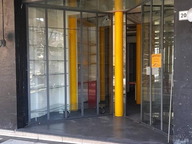 Locale Commerciale in affitto a Salsomaggiore Terme, Reggio Emilia