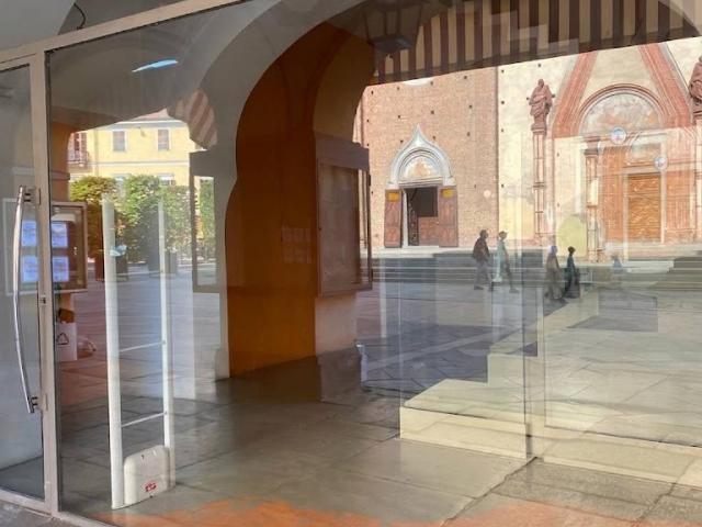 Locale Commerciale in affitto a Piemonte, Cuneo