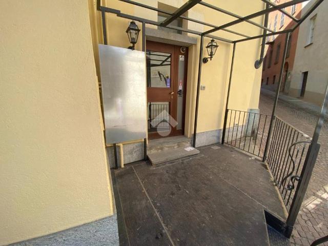 Locale Commerciale in affitto a Piemonte, Cuneo