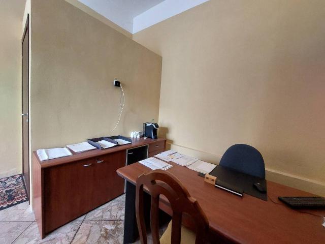Locale Commerciale in affitto a Piemonte, Cuneo