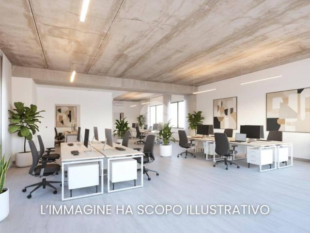 Locale Commerciale in affitto a Agraria, Marche