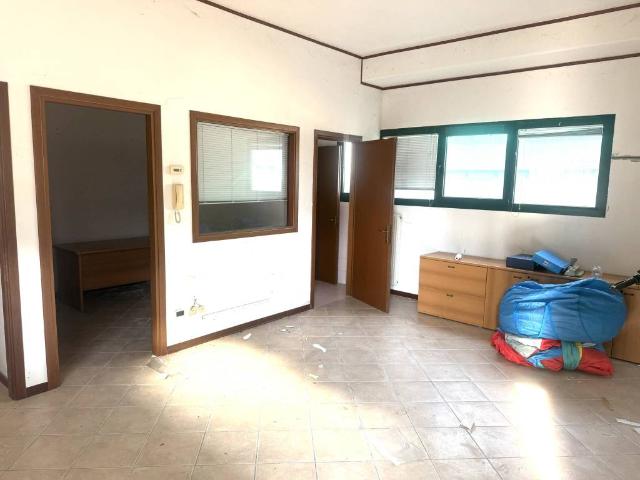 Locale Commerciale in affitto a San Canzian D'isonzo, Friuli-Venezia Giulia