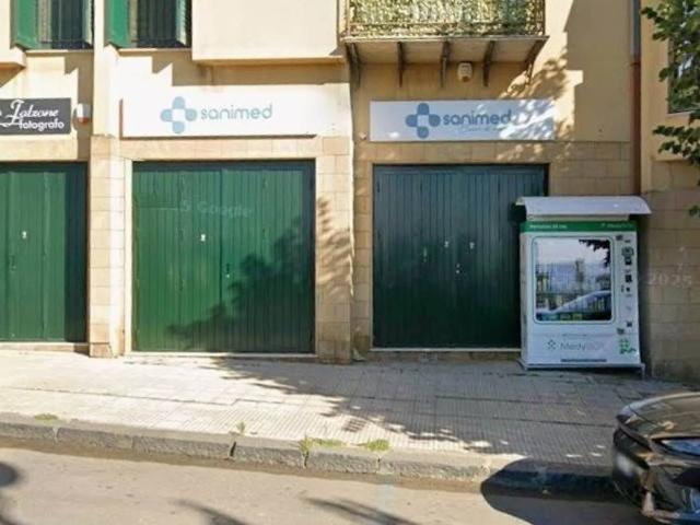 Locale Commerciale in affitto a San Cataldo, Sicilia