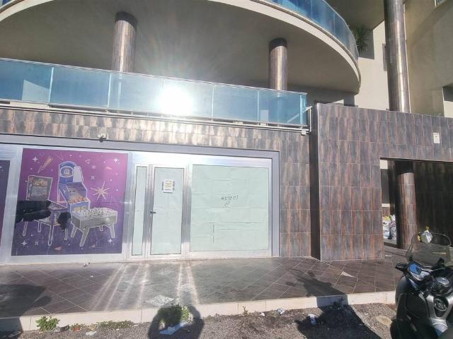 Locale Commerciale in affitto a San Cataldo