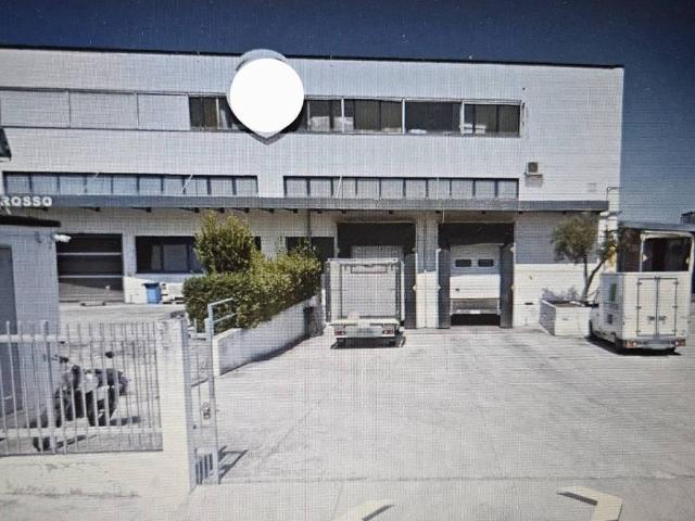 Locale Commerciale in affitto a San Clemente, Reggio Emilia