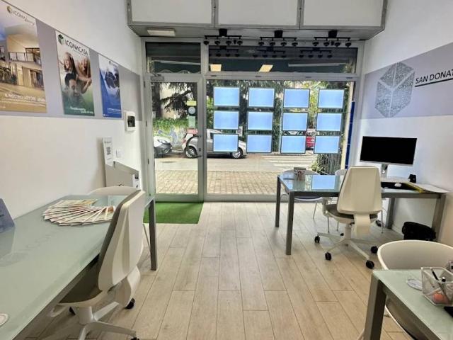 Locale Commerciale in affitto a Triulzo, San Donato Milanese