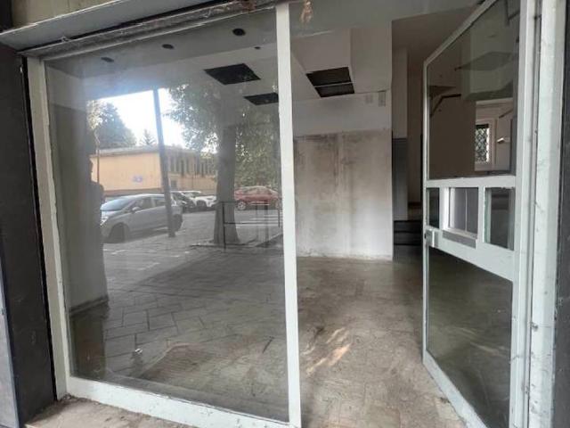 Locale Commerciale in affitto a Certosa di San Donato, San Donato Milanese