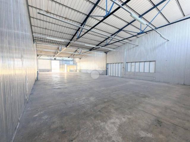 Locale Commerciale in affitto a San Fior, Veneto