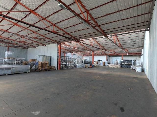 Locale Commerciale in affitto a San Fior, Veneto