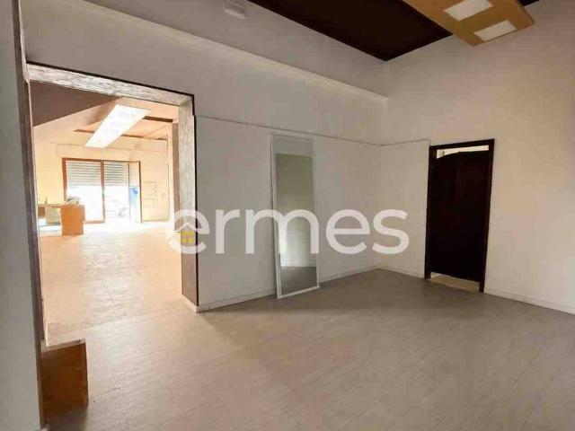 Locale Commerciale in affitto a Puglia, Foggia
