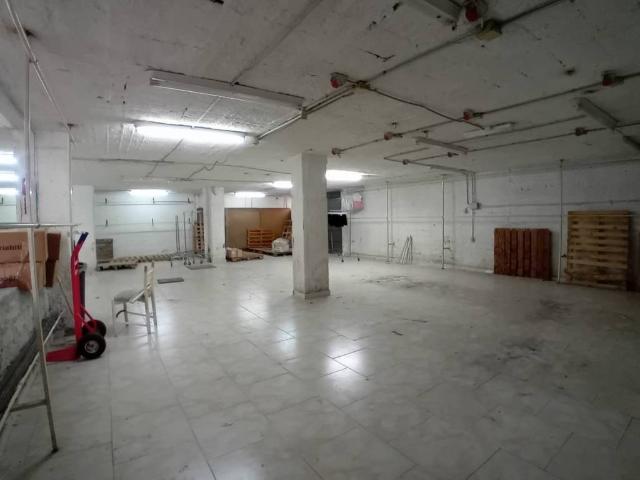 Locale Commerciale in affitto a San Giuseppe Vesuviano, Campania