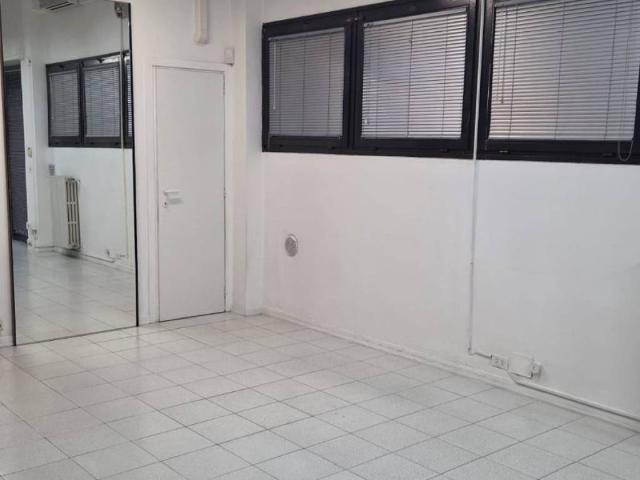 Locale Commerciale in affitto a Cicogna, San Lazzaro