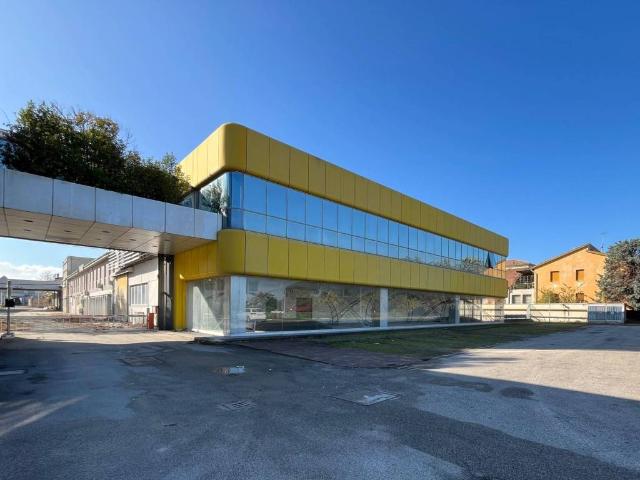 Locale Commerciale in affitto a Unione dei comuni Savena-Idice, San Lazzaro
