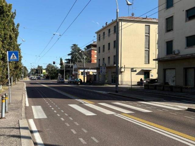 Locale Commerciale in affitto a Cicogna, San Lazzaro