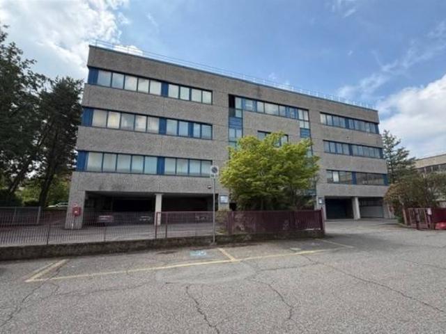 Locale Commerciale in affitto a San Lazzaro, Reggio Emilia