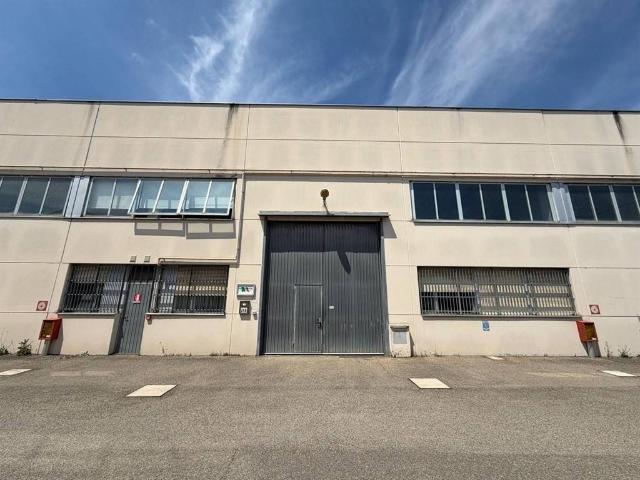 Locale Commerciale in affitto a Idice, San Lazzaro