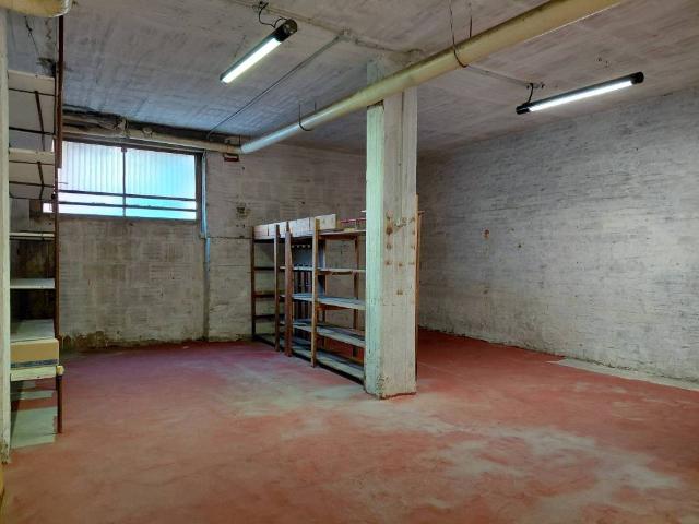 Locale Commerciale in affitto a Cicogna, San Lazzaro
