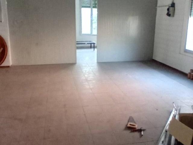 Locale Commerciale in affitto a Pianura Reggiana, Re