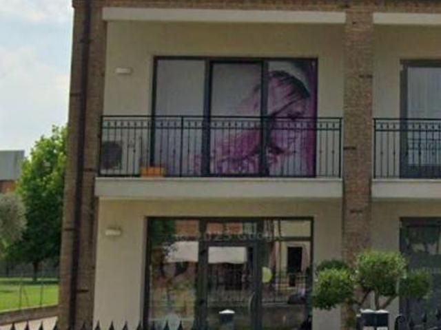 Locale Commerciale in affitto a San Pietro Viminario, Veneto