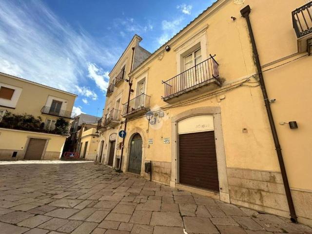 Locale Commerciale in affitto a Puglia, Foggia