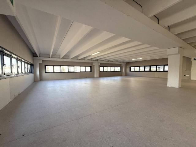 Locale Commerciale in affitto a San Vito Al Tagliamento, Friuli-Venezia Giulia