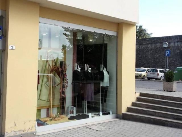 Locale Commerciale in affitto a Sansepolcro, Toscana