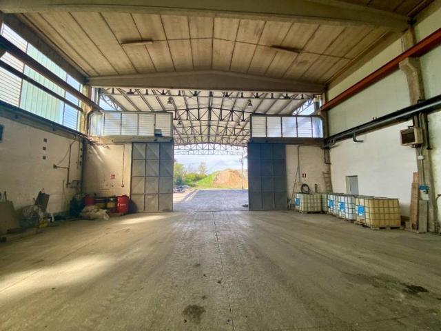 Locale Commerciale in affitto a Unione di comuni Valmarecchia, Poggio Berni