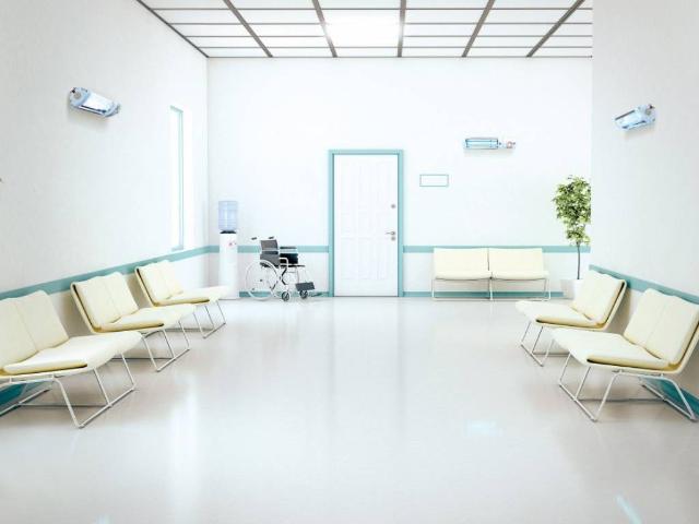 Locale Commerciale in affitto a Santarcangelo Di, Reggio Emilia