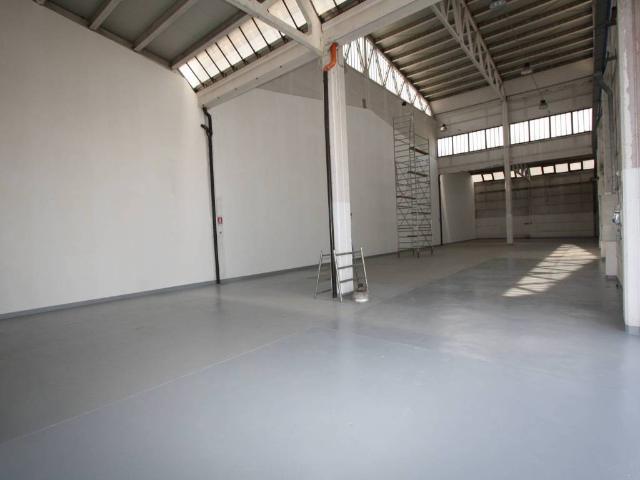 Locale Commerciale in affitto a Saonara, Veneto