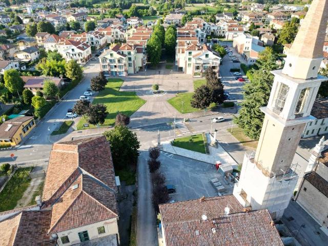 Locale Commerciale in vendita a Saonara, Padova