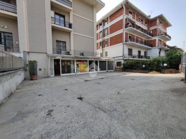 Locale Commerciale in affitto a Comunità montana della valle Trompia, Sarezzo