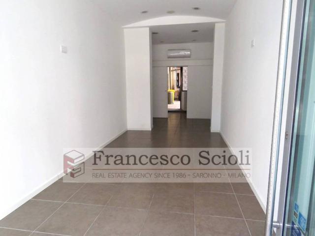Locale Commerciale in affitto a Volta-Prealpi, Saronno