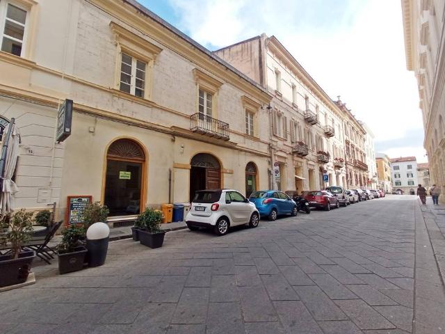 Locale Commerciale in affitto a Cappuccini, Cala Di Volpe