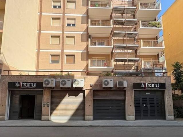 Locale Commerciale in affitto a San Pietro, Cala Di Volpe