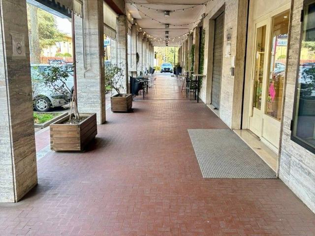 Locale Commerciale in affitto a Unione dei comuni Valli del Reno, Lavino e Samoggia, Sasso Marconi