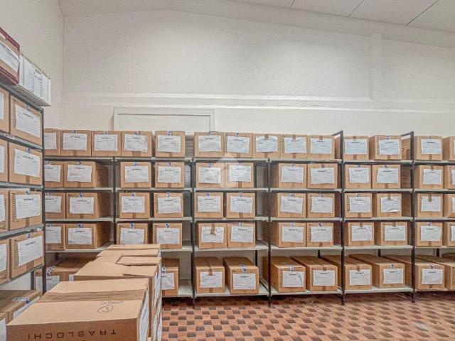 Locale Commerciale in affitto a Unione dei comuni del Distretto Ceramico, Sassuolo