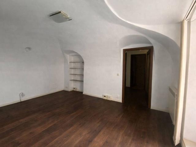 Locale Commerciale in affitto a Piemonte, Cuneo